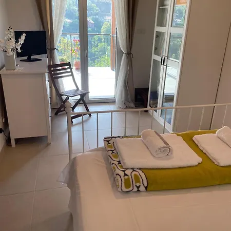 The Old Coffeehouse בית נופש קאלופאנאיוטיס