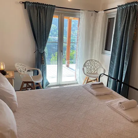 The Old Coffeehouse * Kalopanagiotis