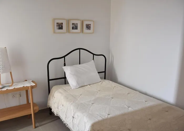 The Old Coffeehouse * Kalopanagiotis