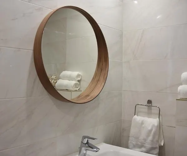 The Old Coffeehouse * Kalopanagiotis